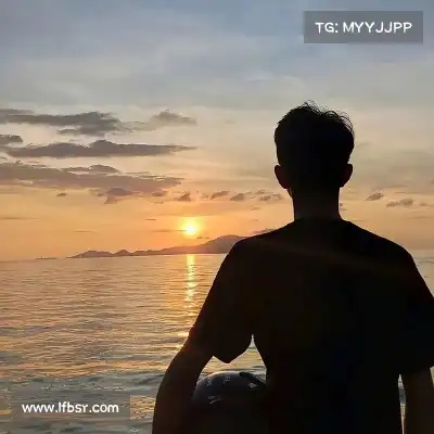 滑颢清
